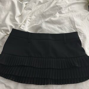 - Lioness mini skirt skort size XS. New with tags